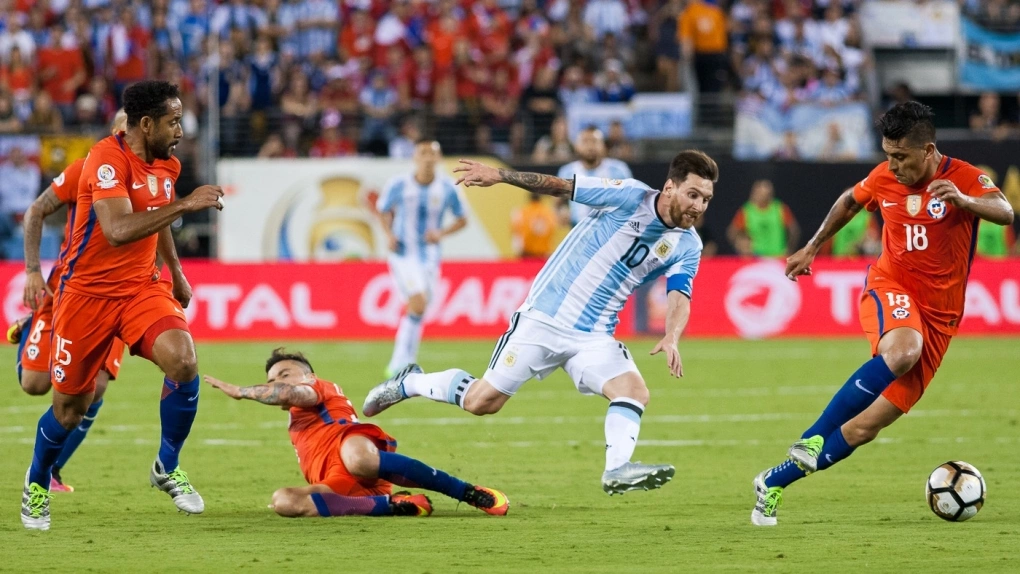 R (1) Con el regreso de Messi, Argentina visita a Chile por las eliminatorias