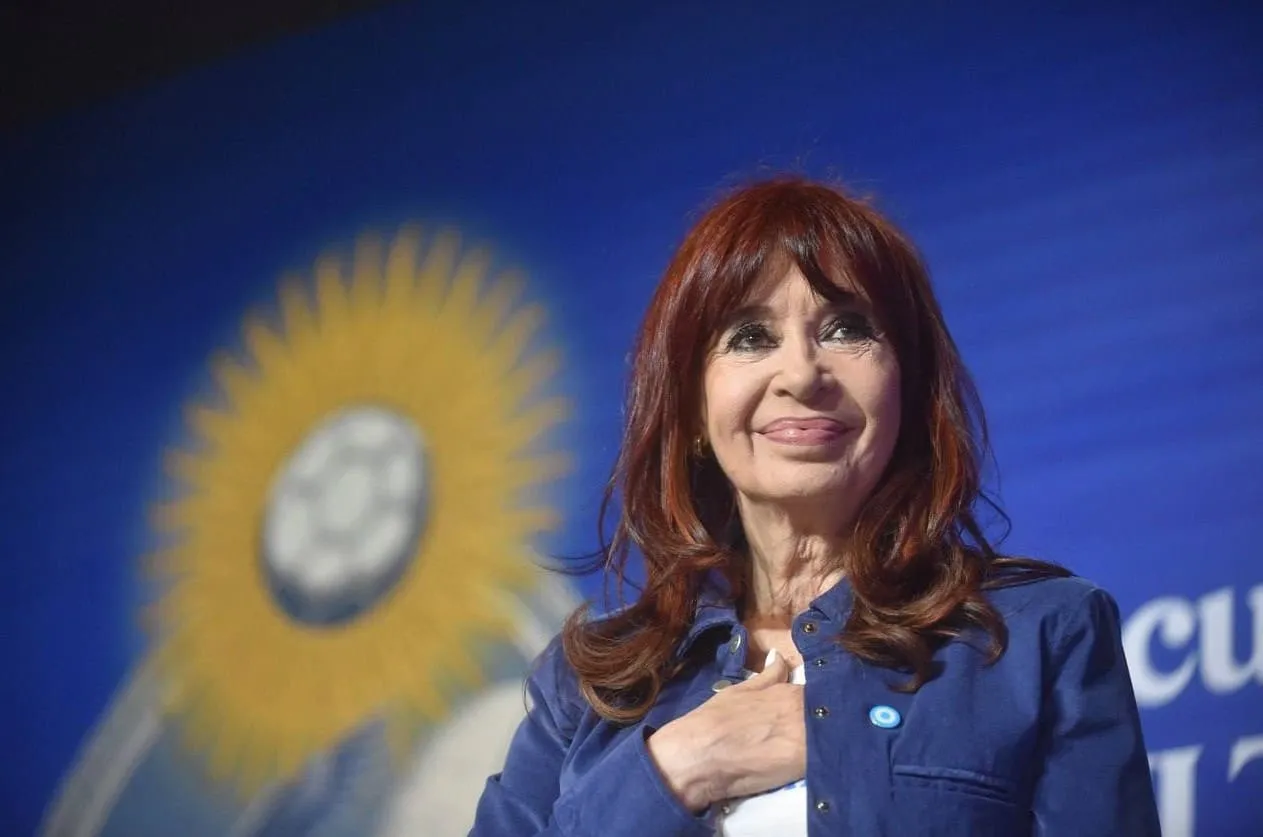 R (1) Cristina Kirchner irá presa y no podrá ser candidata: la Corte confirmó su condena por corrupción