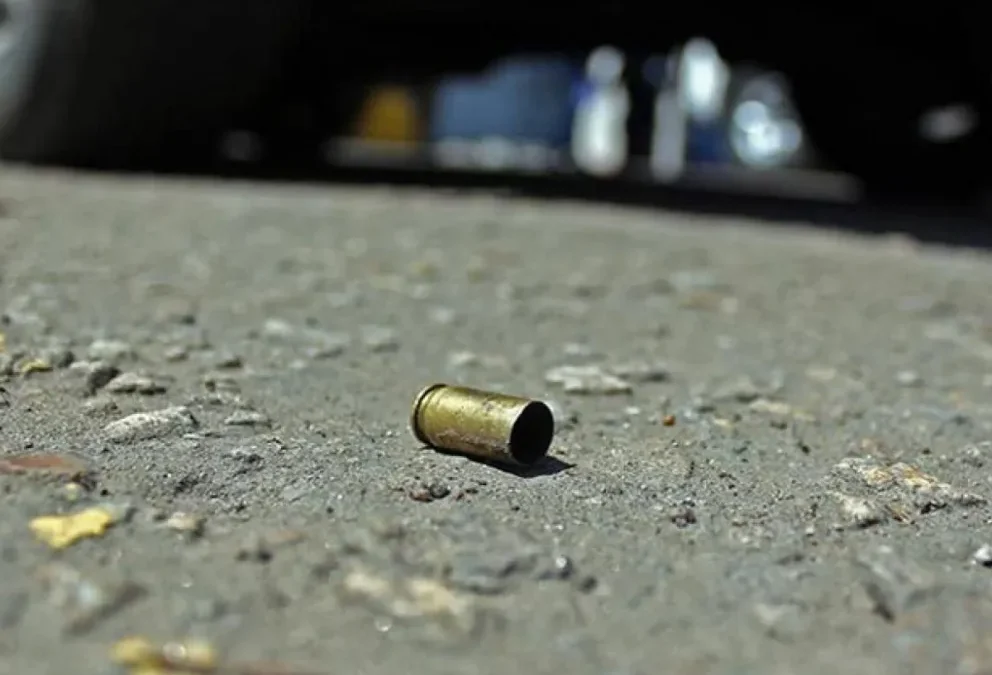 Un hombre fue herido por una bala perdida mientras estaba en una carnicería