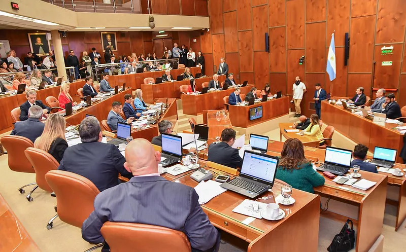 Cómo será el proceso de elección del sucesor de Eduardo Quattropani