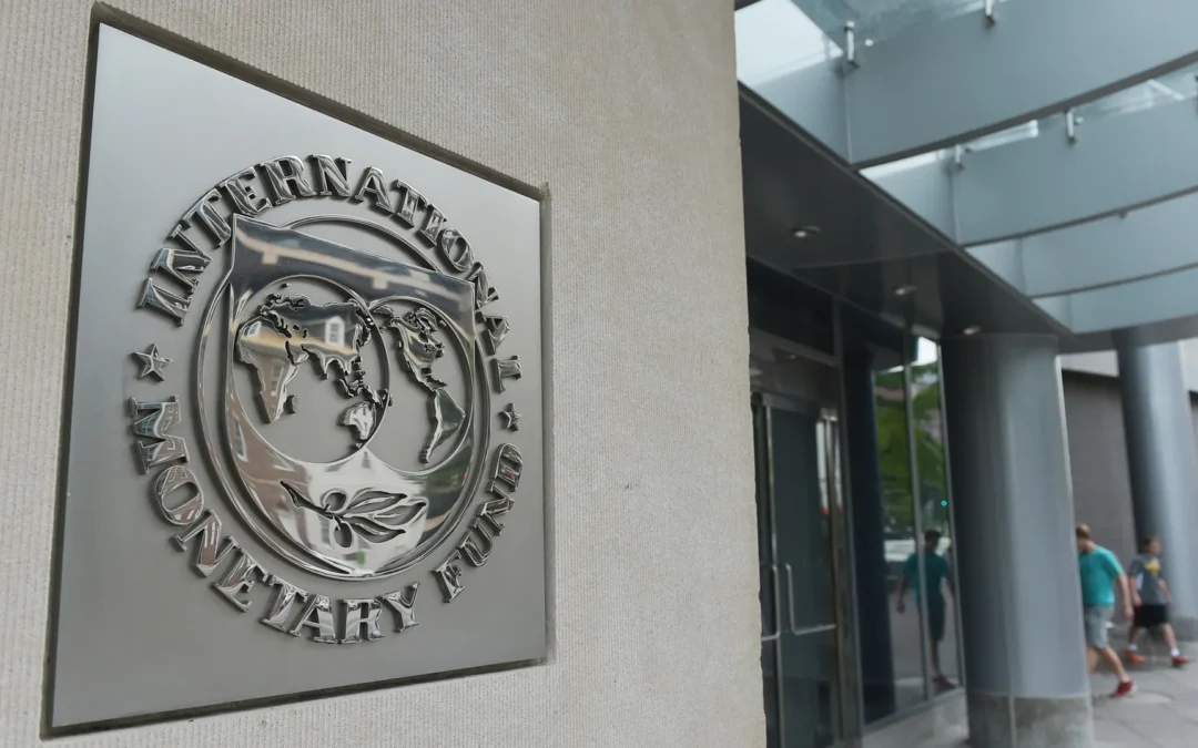 El FMI aprobó la revisión del acuerdo y el país recibirá un desembolso de USD 2.000 millones