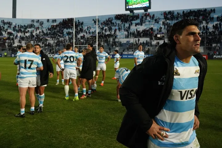 R (1) En San Juan, Inglaterra fue más que los Pumas y se llevó la victoria
