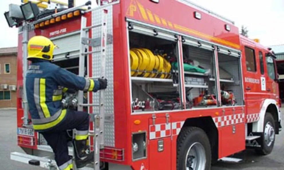 Bomberos sofocaron un principio de incendio en una vivienda de Rawson sin que se registraran heridos