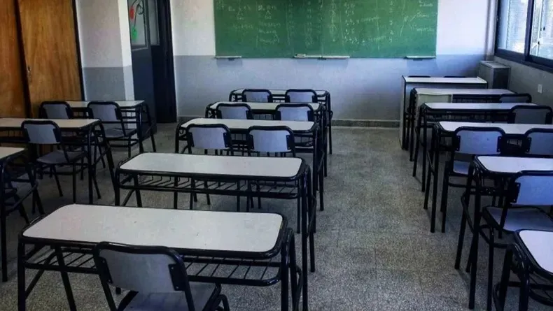 Suspendieron las clases en tres departamentos por el alerta de viento