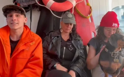 Rescataron a tres turistas bonaerenses que se dieron vuelta en un kayak en el dique Punta Negra