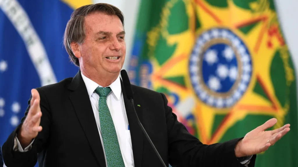La Justicia de Brasil ordenó la detención domiciliaria de Jair Bolsonaro